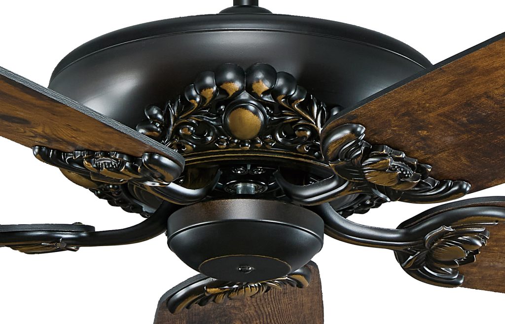 Mẫu quạt trần cổ điển màu nâu điểm vàng